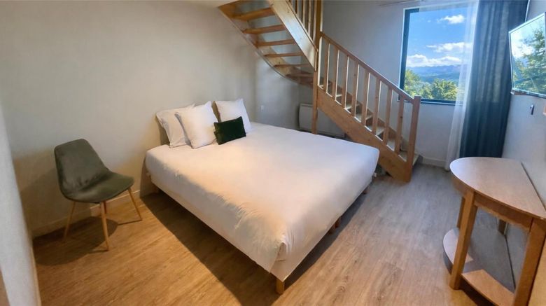 <b>Best Western Hotel de la plage Normandie Room</b>. Images powered by <a href="https://iceportal.shijigroup.com/" title="IcePortal" target="_blank">IcePortal</a>.