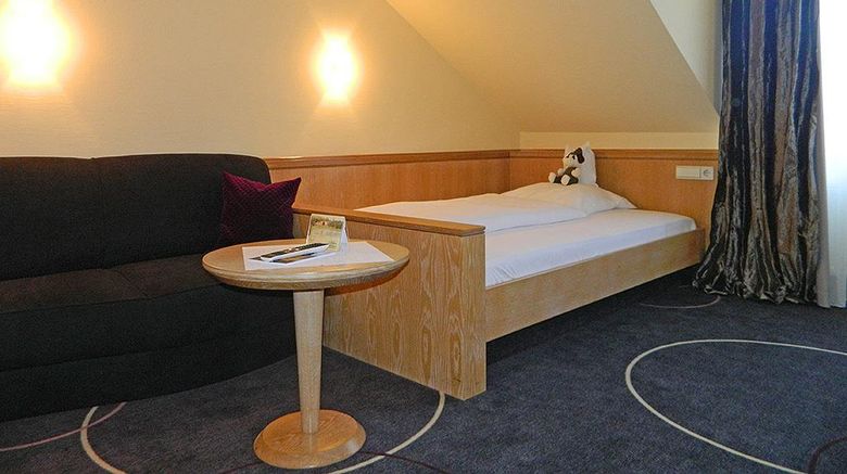 <b>Ringhotel Kohlers Forsthaus Room</b>. Images powered by <a href="https://iceportal.shijigroup.com/" title="IcePortal" target="_blank">IcePortal</a>.