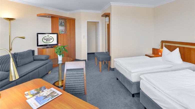 <b>Ringhotel Parkhotel Room</b>. Images powered by <a href="https://iceportal.shijigroup.com/" title="IcePortal" target="_blank">IcePortal</a>.