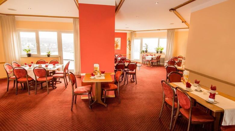 <b>Ringhotel Parkhotel Restaurant</b>. Images powered by <a href="https://iceportal.shijigroup.com/" title="IcePortal" target="_blank">IcePortal</a>.