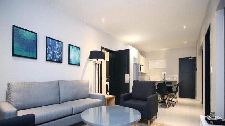 <b>The Residency Jellicoe Room</b>. Images powered by <a href="https://iceportal.shijigroup.com/" title="IcePortal" target="_blank">IcePortal</a>.