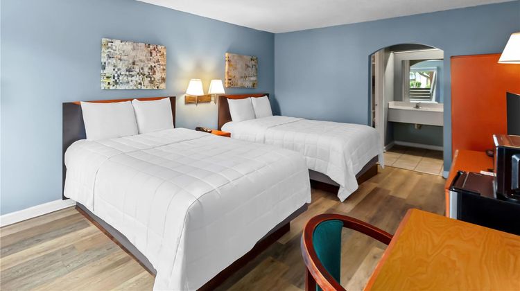 Americas Best Value Inn Brownsville West Room