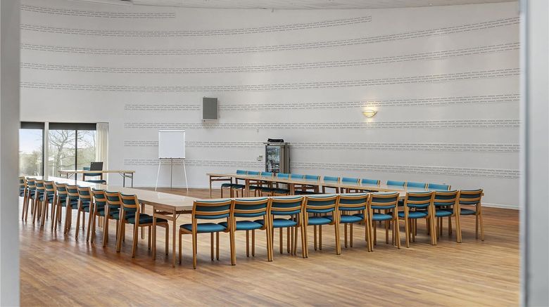<b>Hotel Fuglsocentret Meeting</b>. Images powered by <a href="https://iceportal.shijigroup.com/" title="IcePortal" target="_blank">IcePortal</a>.