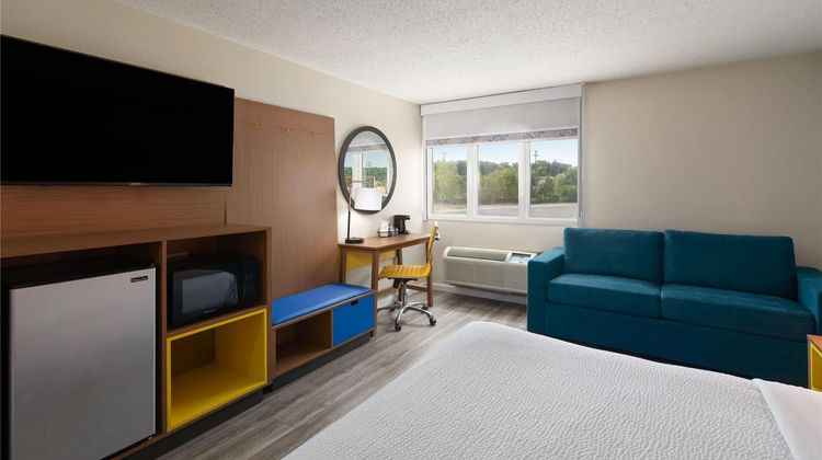 Baymont by Wyndham Festus Room