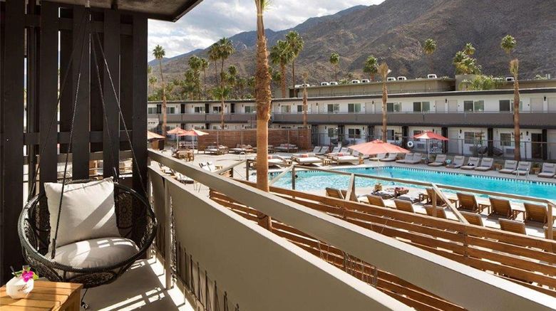 <b>V Palm Springs Room</b>. Images powered by <a href="https://iceportal.shijigroup.com/" title="IcePortal" target="_blank">IcePortal</a>.