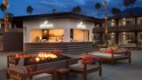 <b>V Palm Springs Pool</b>. Images powered by <a href="https://iceportal.shijigroup.com/" title="IcePortal" target="_blank">IcePortal</a>.