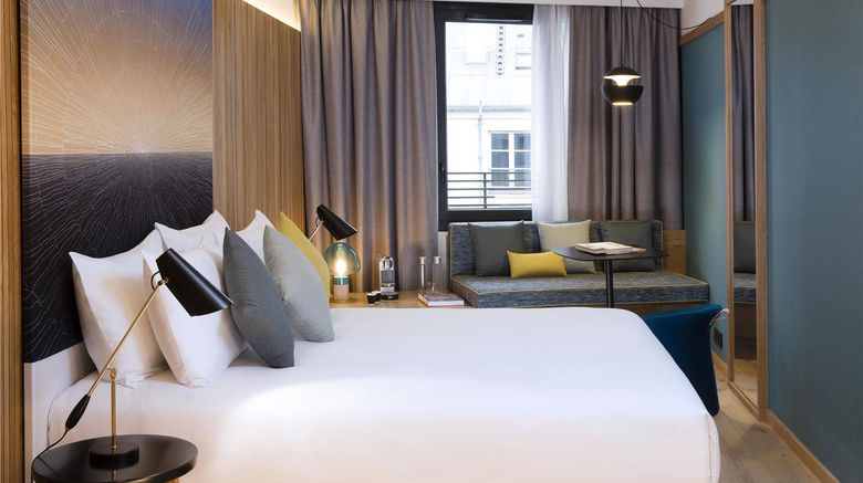 <b>Drawing Hotel Room</b>. Images powered by <a href="https://iceportal.shijigroup.com/" title="IcePortal" target="_blank">IcePortal</a>.