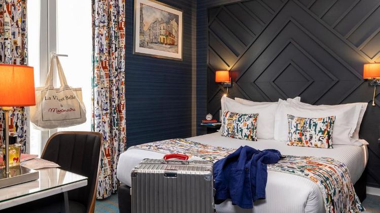 Hotel Des Arts Room