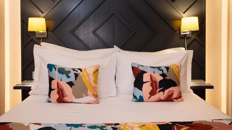 <b>Hotel Des Arts Room</b>. Images powered by <a href="https://iceportal.shijigroup.com/" title="IcePortal" target="_blank">IcePortal</a>.