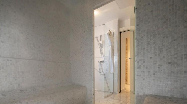 Hotel Des Arts Spa