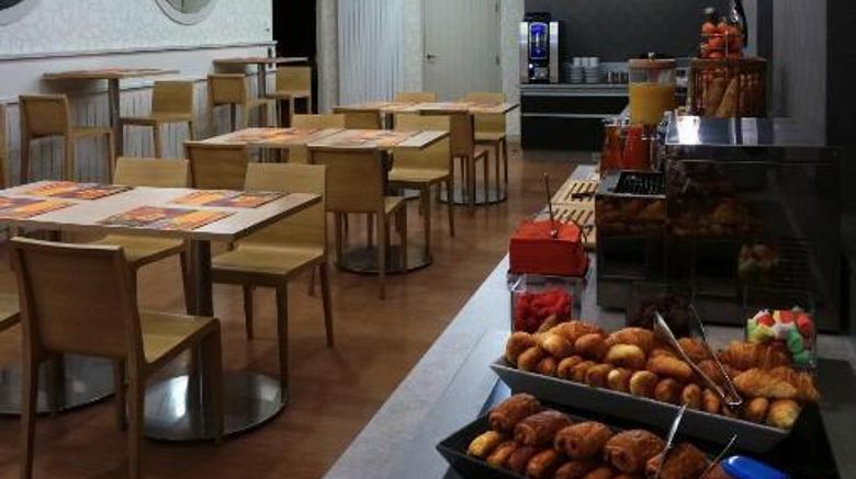 <b>Inter Hotel de Bourgogne Restaurant</b>. Images powered by <a href="https://iceportal.shijigroup.com/" title="IcePortal" target="_blank">IcePortal</a>.