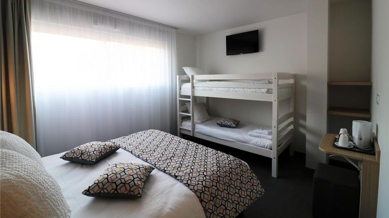 <b>Sure Hotel by Best Western Saint-Raphael Room</b>. Images powered by <a href="https://iceportal.shijigroup.com/" title="IcePortal" target="_blank">IcePortal</a>.