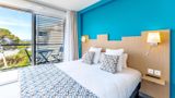 Sure Hotel by Best Western Saint-Raphael Room