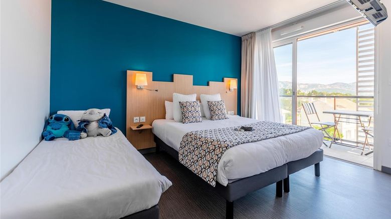 <b>Sure Hotel by Best Western Saint-Raphael Room</b>. Images powered by <a href="https://iceportal.shijigroup.com/" title="IcePortal" target="_blank">IcePortal</a>.