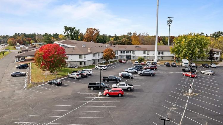 Ramada by Wyndham Stevens Point Exterior
