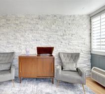 Budget Inn Of America Lobby
