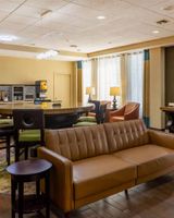 Baymont Inn & Suites Columbus