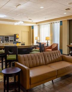 Park Inn Columbus State University Area