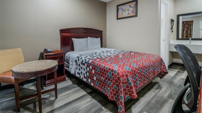 <b>Super 8 by Wyndham Waco North I-35 Room</b>. Images powered by <a href="https://iceportal.shijigroup.com/" title="IcePortal" target="_blank">IcePortal</a>.