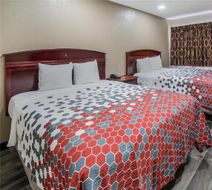 Super 8 by Wyndham Waco North I-35 Room