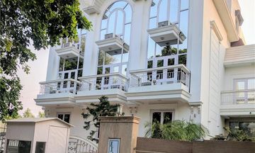 Exotica Hotel, Gurgaon