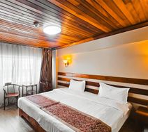 Eastland Hotel Room