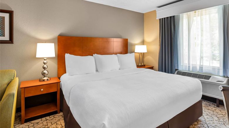 <b>Quality Inn Kilmarnock Room</b>. Images powered by <a href="https://iceportal.shijigroup.com/" title="IcePortal" target="_blank">IcePortal</a>.