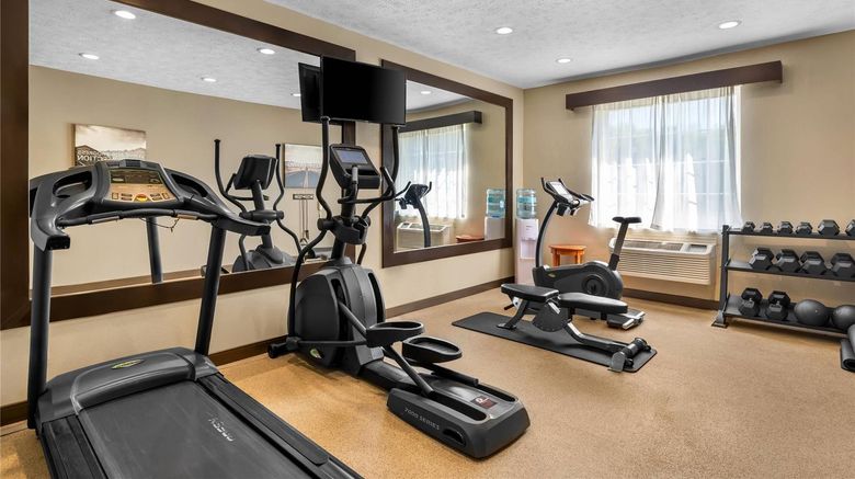<b>Quality Inn Kilmarnock Health</b>. Images powered by <a href="https://iceportal.shijigroup.com/" title="IcePortal" target="_blank">IcePortal</a>.