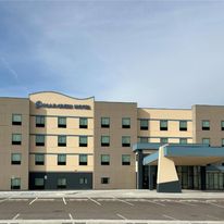 Sugar Creek Inn & Suites