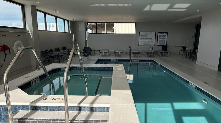 Sugar Creek Inn & Suites Pool