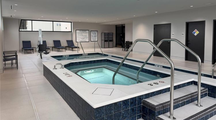 Sugar Creek Inn & Suites Pool
