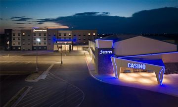 Sugar Creek Inn & Suites