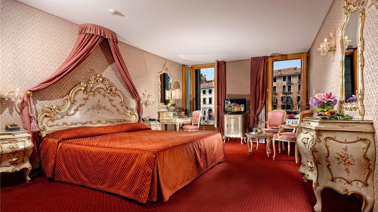 <b>Hotel Rialto Room</b>. Images powered by <a href="https://iceportal.shijigroup.com/" title="IcePortal" target="_blank">IcePortal</a>.