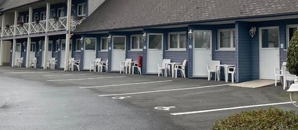Motel Les Bleuets Exterior