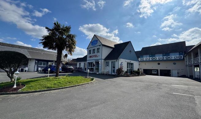 Motel Les Bleuets Exterior