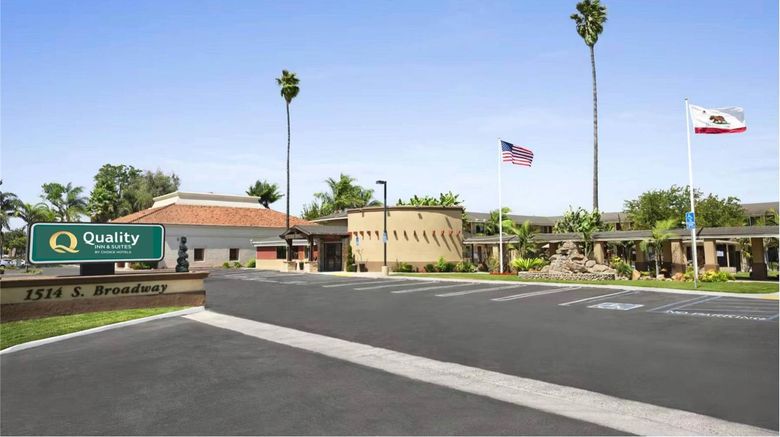 <b>Quality Inn & Suites Santa Maria Exterior</b>. Images powered by <a href="https://iceportal.shijigroup.com/" title="IcePortal" target="_blank">IcePortal</a>.