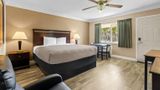 Quality Inn & Suites Santa Maria Room