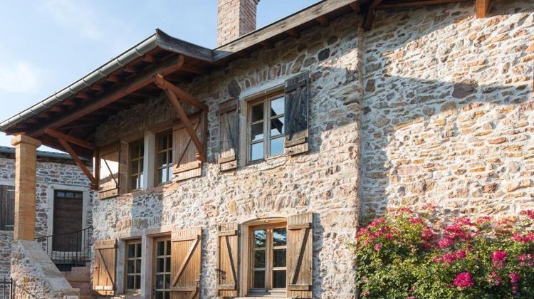 Le Savigny Logis Hotel Exterior