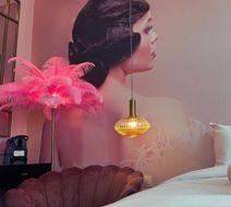 Glam's Hotel Room