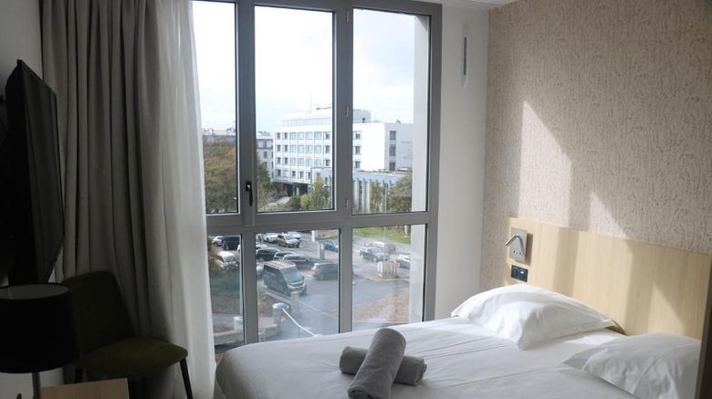 <b>Hotel Abalys Room</b>. Images powered by <a href="https://iceportal.shijigroup.com/" title="IcePortal" target="_blank">IcePortal</a>.