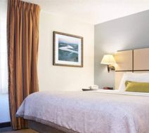 MainStay Suites Detroit Southfield Room