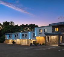 Days Inn by Wyndham Moosic Exterior