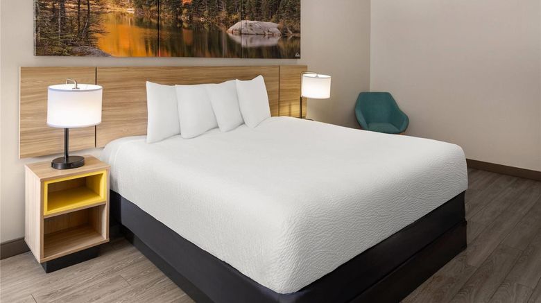 <b>Days Inn by Wyndham Moosic Room</b>. Images powered by <a href="https://iceportal.shijigroup.com/" title="IcePortal" target="_blank">IcePortal</a>.