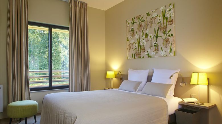 <b>Les Herbes Folles Room</b>. Images powered by <a href="https://iceportal.shijigroup.com/" title="IcePortal" target="_blank">IcePortal</a>.