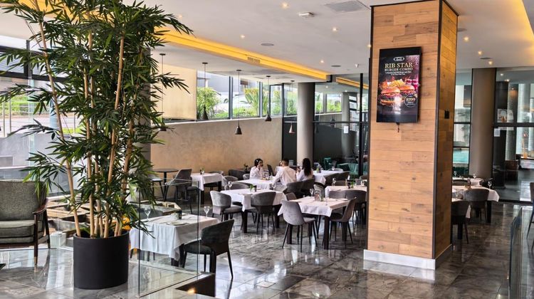 Umhlanga Apart Hotel Restaurant
