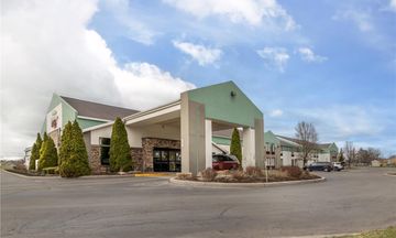Syracuse Grand