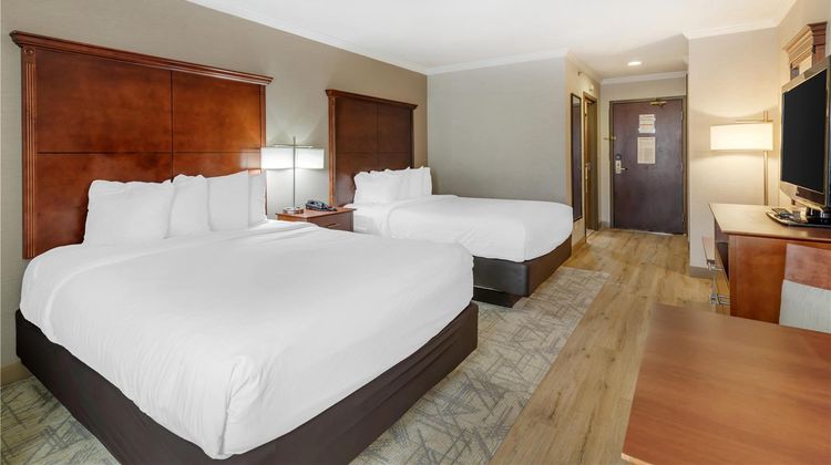 Syracuse Grand Room