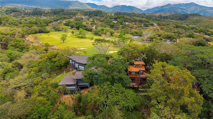 Lucero Residences Golf Wellness Resort Exterior