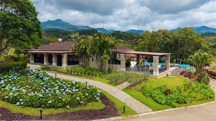 Lucero Residences Golf Wellness Resort Restaurant