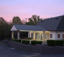SureStay by Best Western Atlanta North Exterior